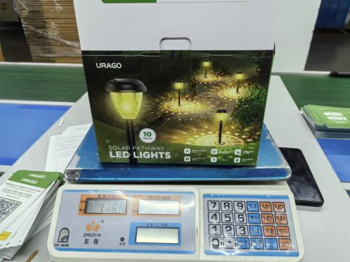 Solar lamps to the hands of customers are strictly screened, only to let customers get the product satisfaction.