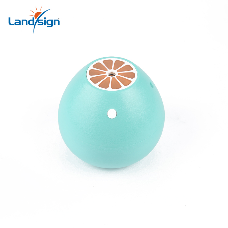 Landsign’s new product, Grapefruit Mini USB Humidifier.