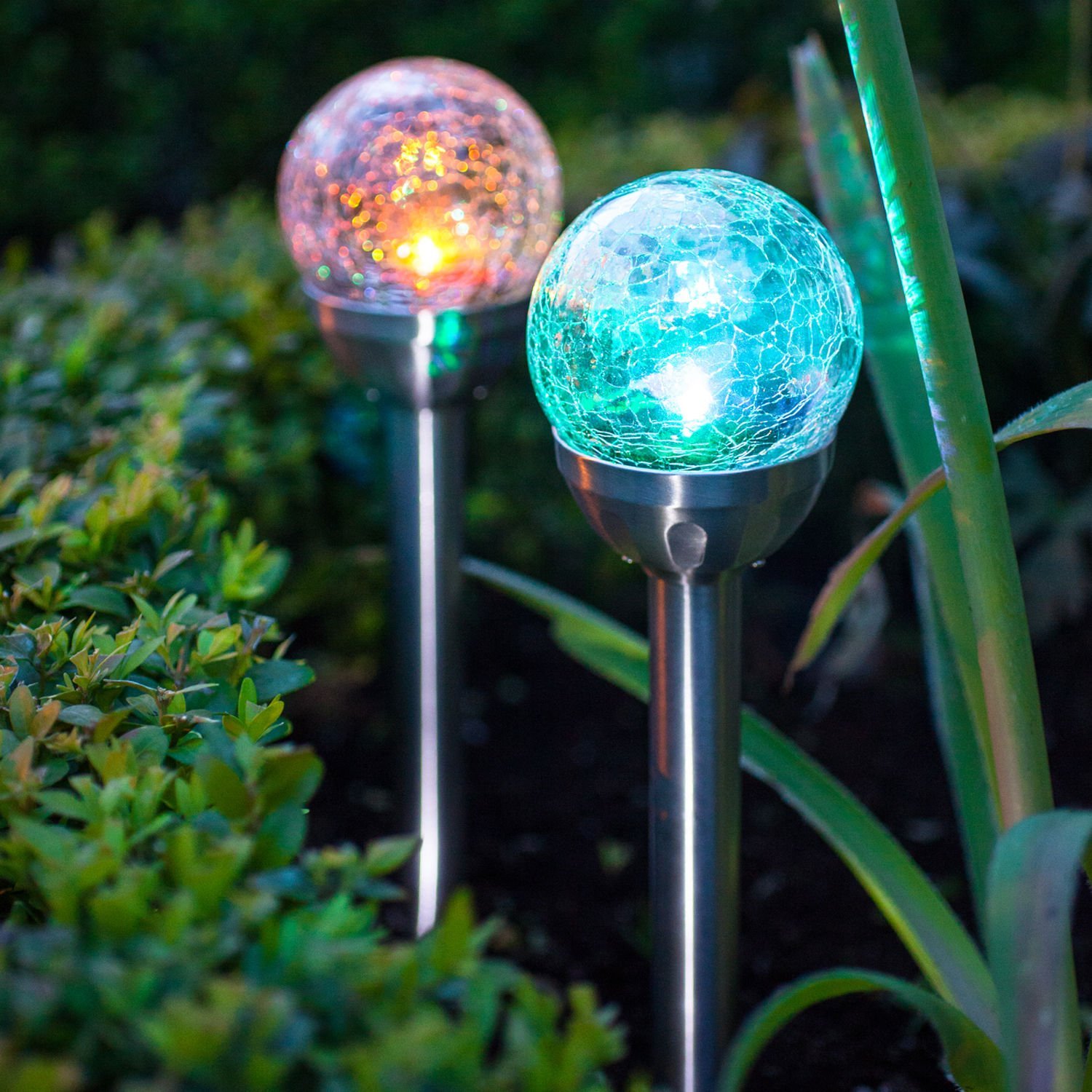 What Are The Advantages Of Solar Landscape Lamps